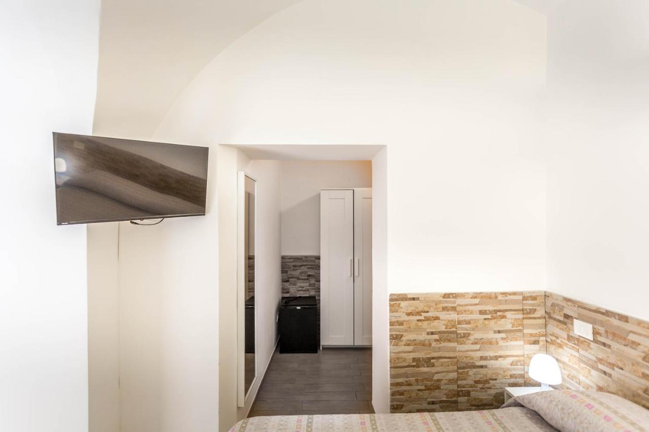 Z'Bass Rooms Termoli Bagian luar foto