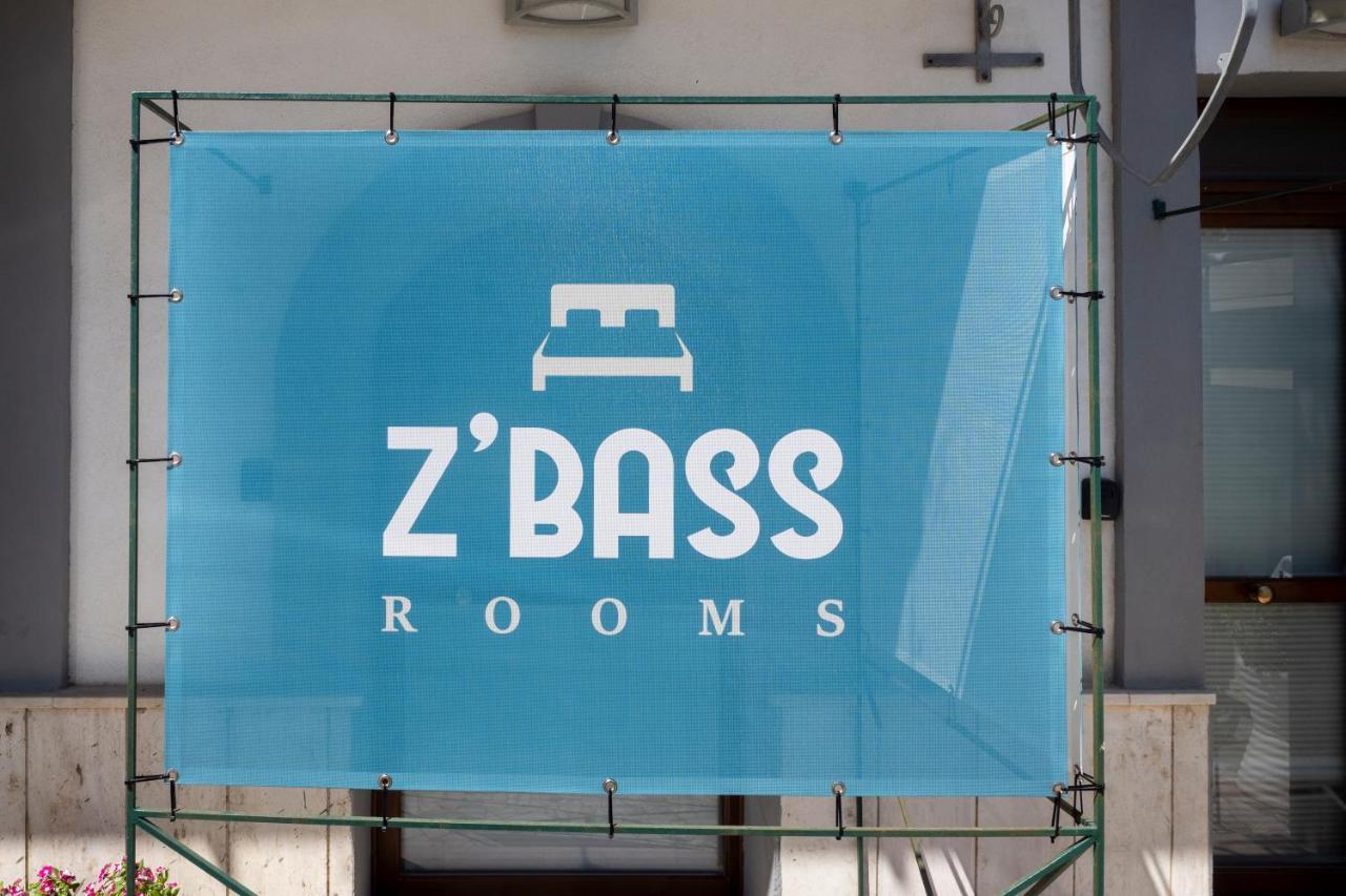 Z'Bass Rooms Termoli Bagian luar foto
